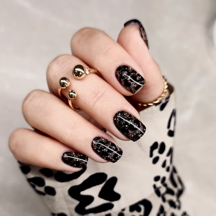 Let’s special black_Reflective base 08_1.JPG